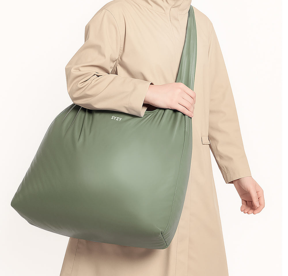 OLIVE GREEN RHOM WEEKENDER BAG