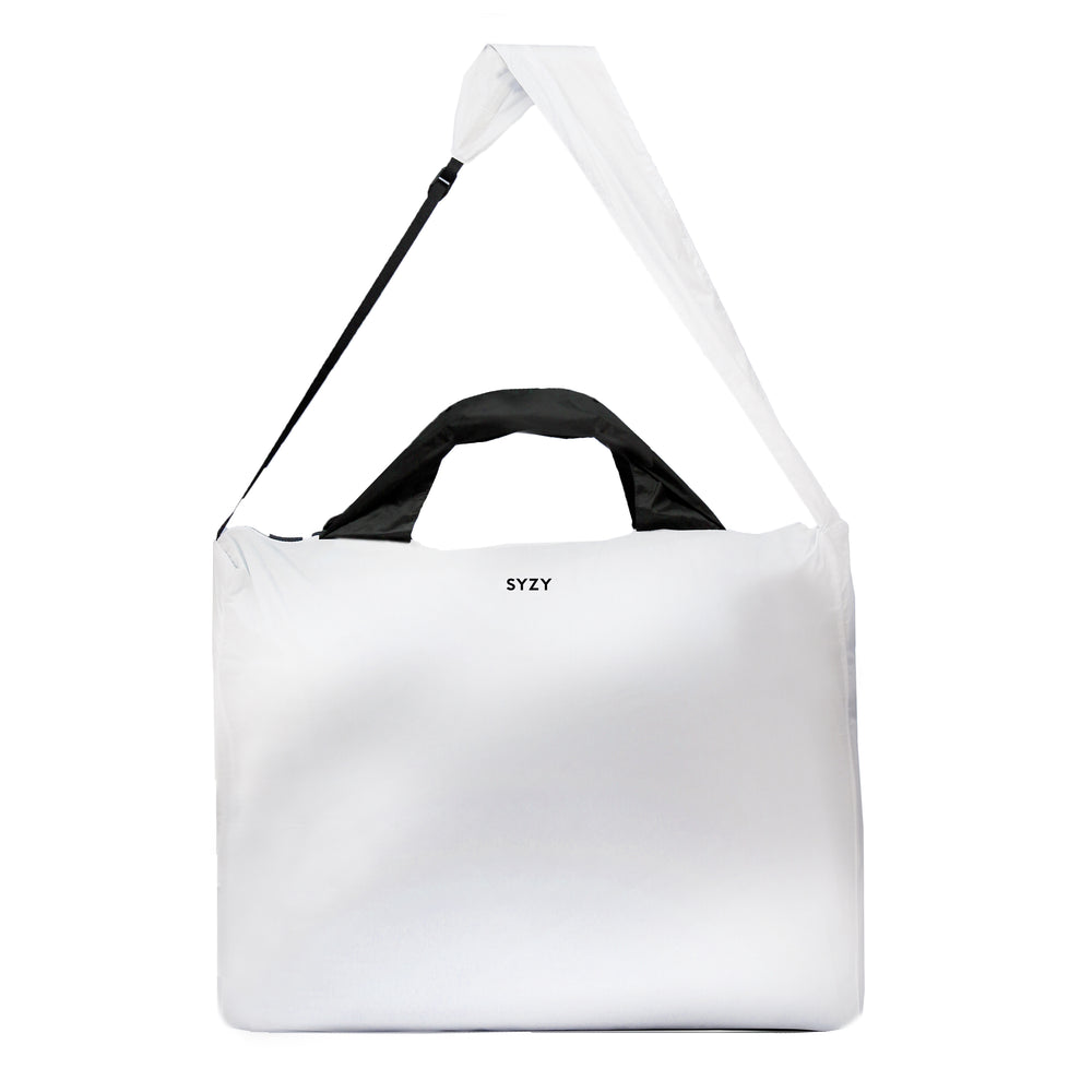 BLACK & WHITE RHOM WEEKENDER BAG